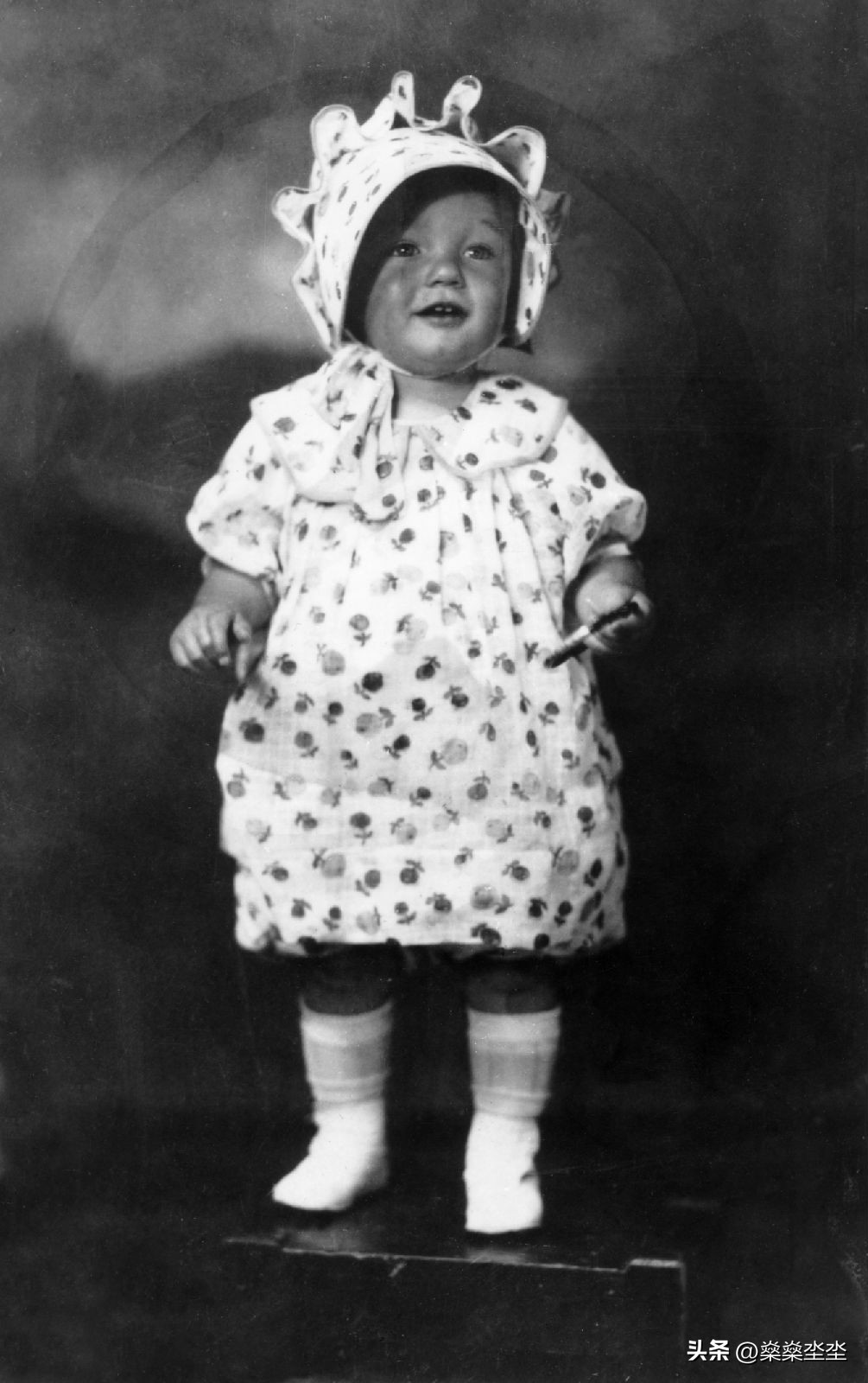 男人愿花大价钱买我一个吻，却没人愿意花五十美分了解我的灵魂