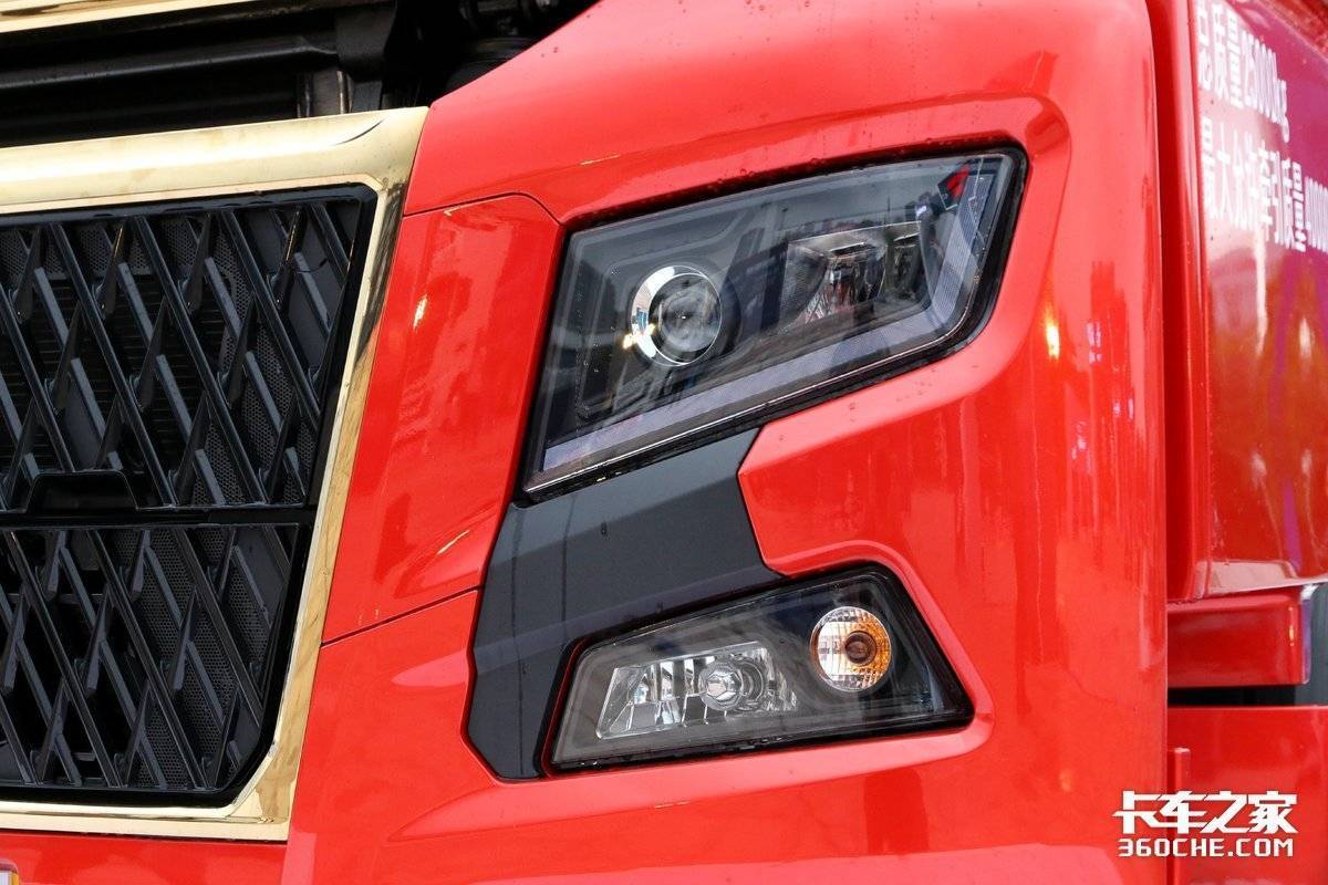 新款德龙x6000单驱,德龙x6000与汕德卡对比