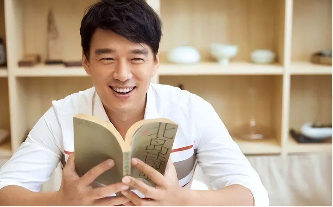 王耀庆为了不搬家娶房东,王耀庆娶了房东