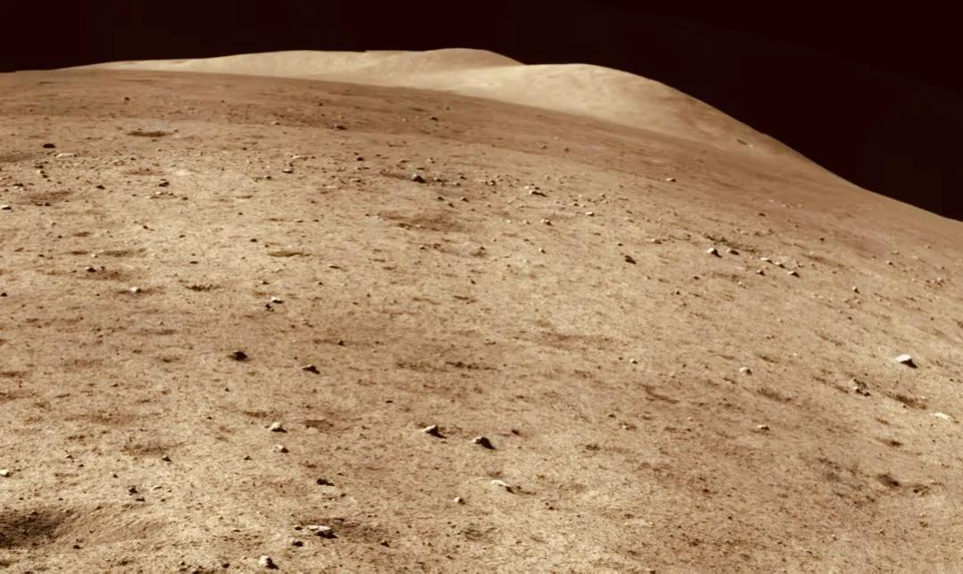 阿波罗登月真的吗,阿波罗登月是真的吗