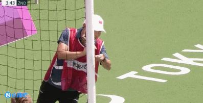 讽刺:男足睁眼踢瞎球,盲足却看到了国足的未来