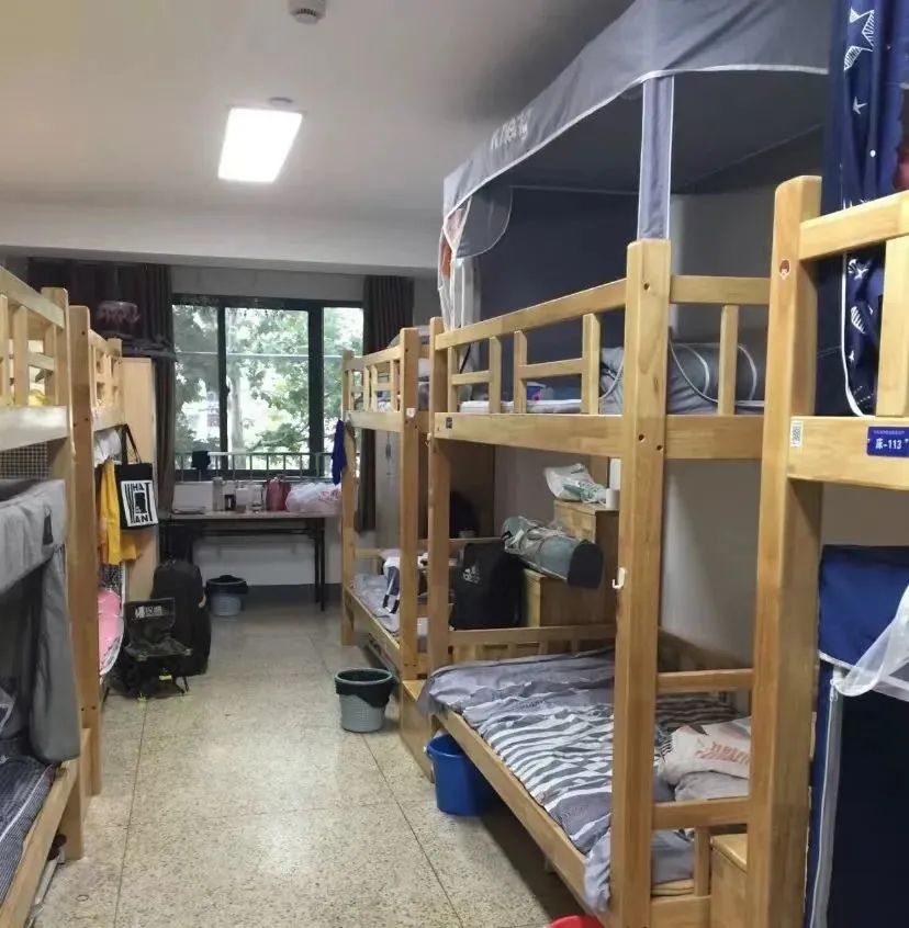 宁海中学清华美术班,南京宁海中学美术评分