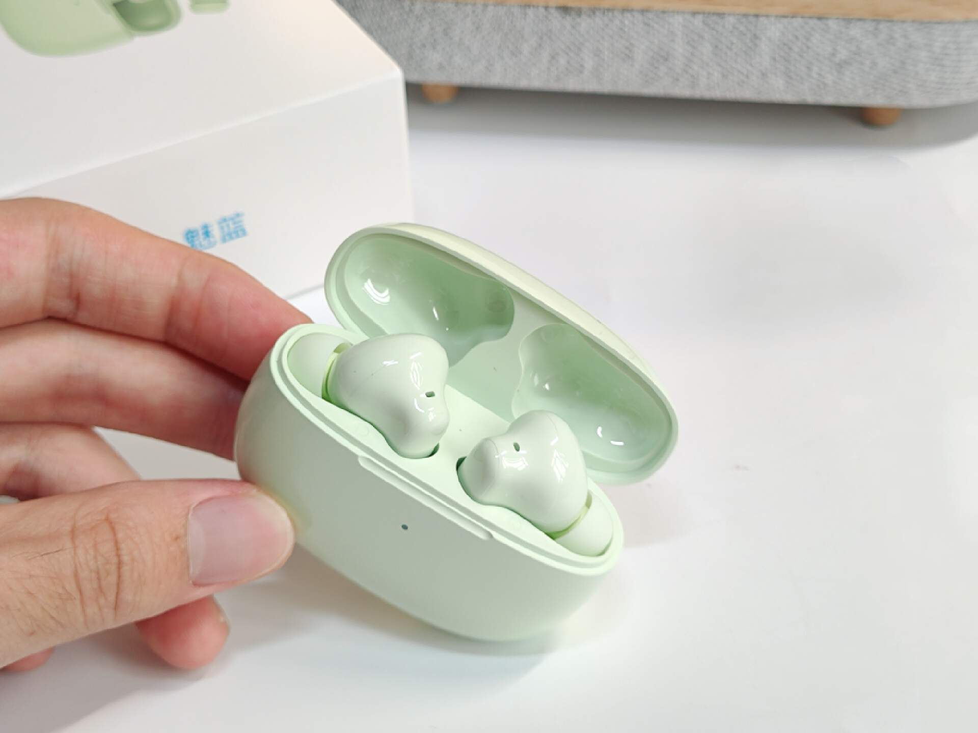 降噪耳机魅蓝,魅蓝耳机blus2s降噪效果怎么样