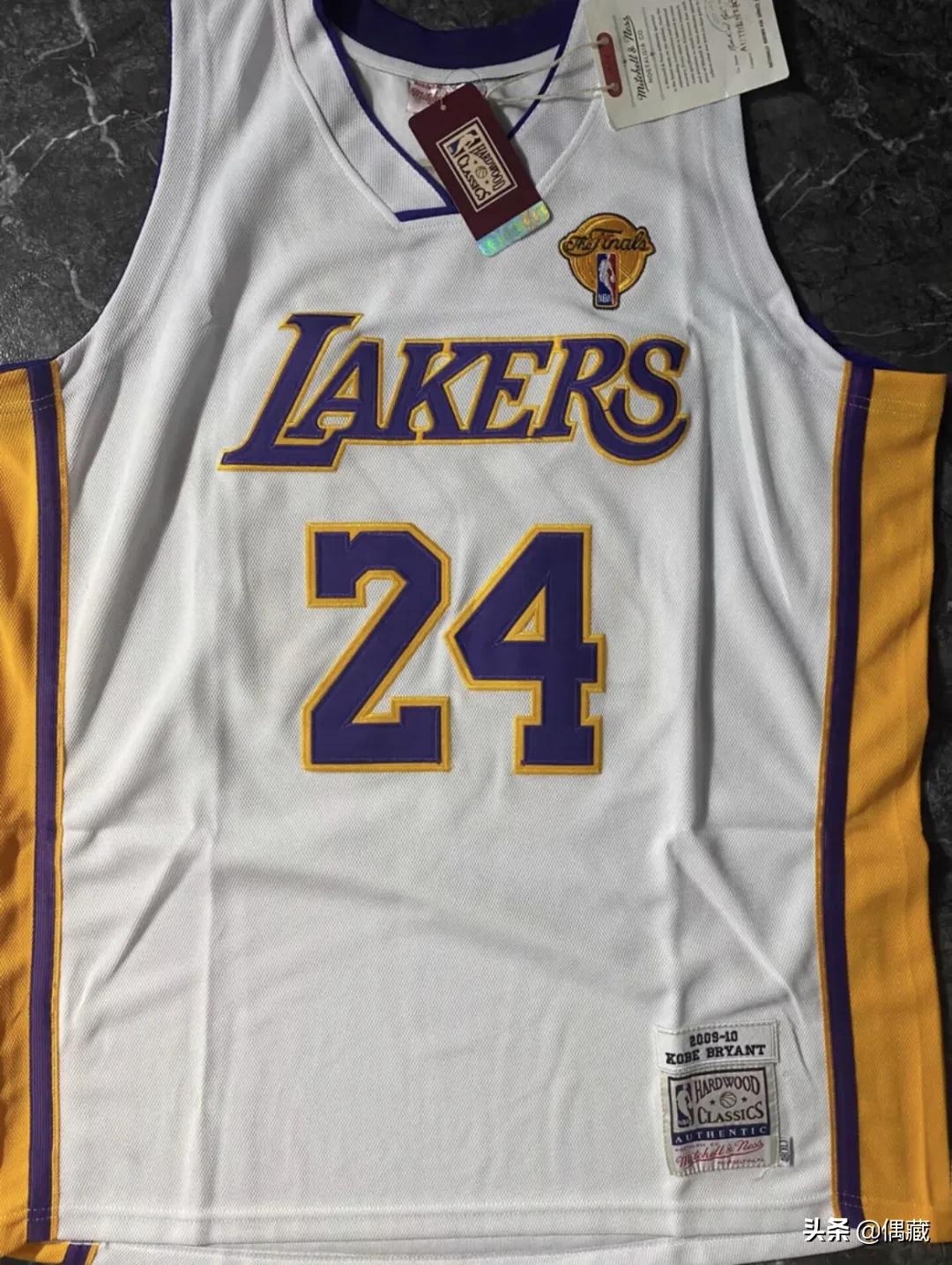 科比10代战靴真假鉴别视频 (科比11全明星真假鉴定)