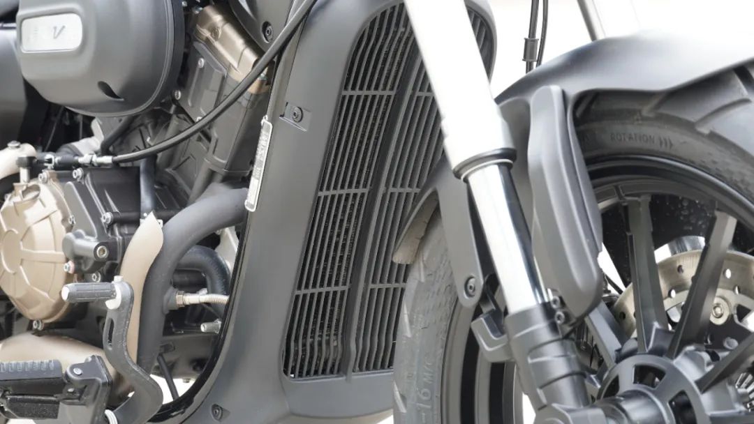 座高700以下的巡航车合资,可载人的复古巡航车300cc