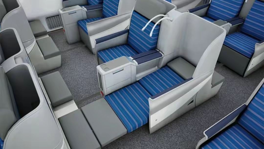 李一桐飞机上脱鞋引争议后续,李一桐揭纱帽