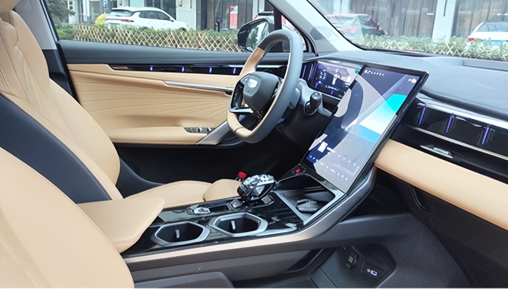 鍚夊埄鍗氳秺l2023娆鹃《閰嶇増璇勬祴,鍚夊埄鍗氳秺l鍜屽叾浠杝uv澶栬瀵规瘮