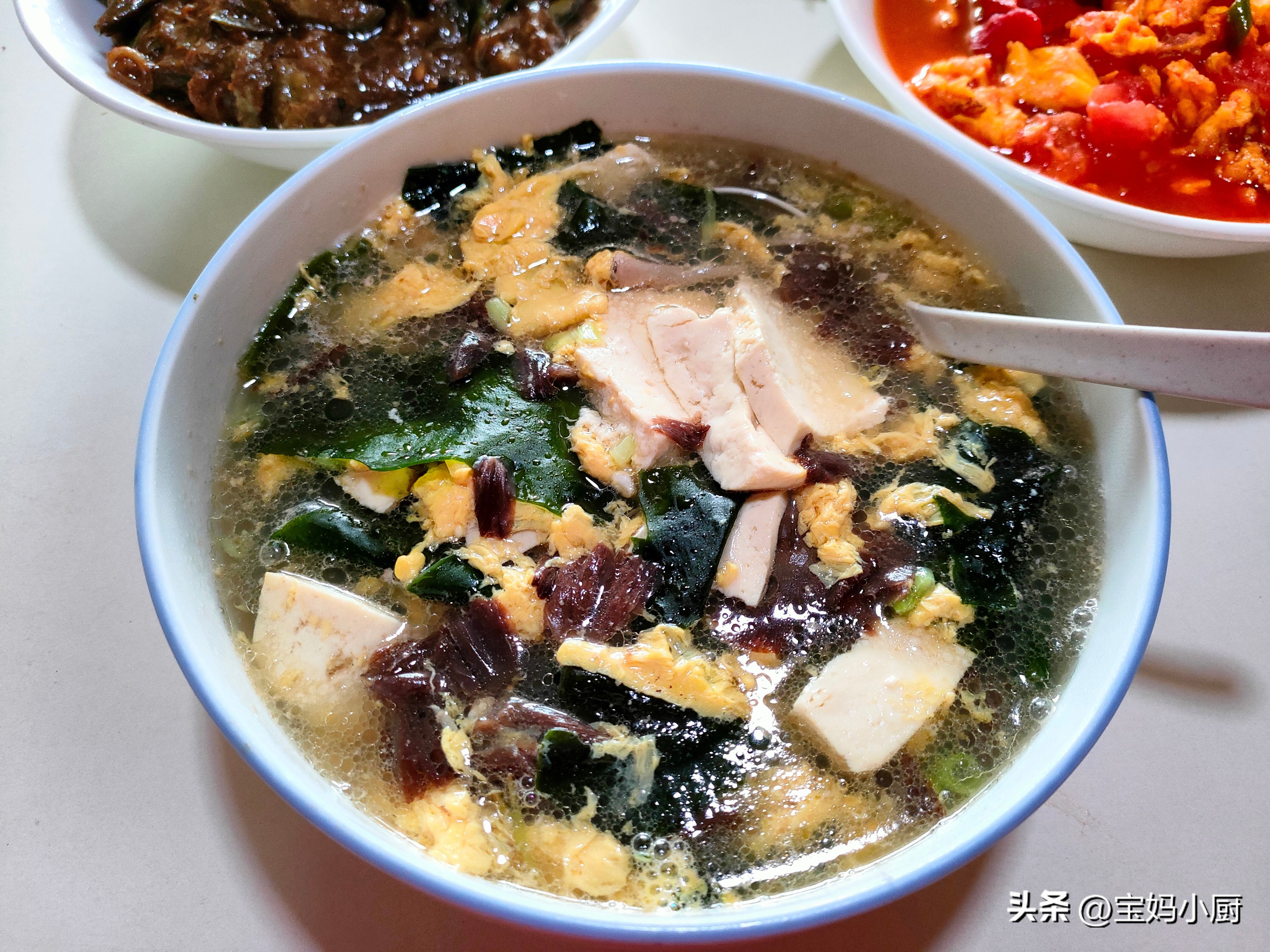 秋季天干吃什么滋润,秋天晚餐搭配