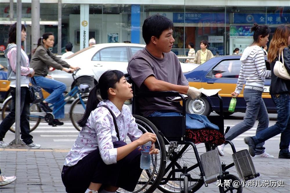 男子惨遭核辐射,男子因核辐射致残