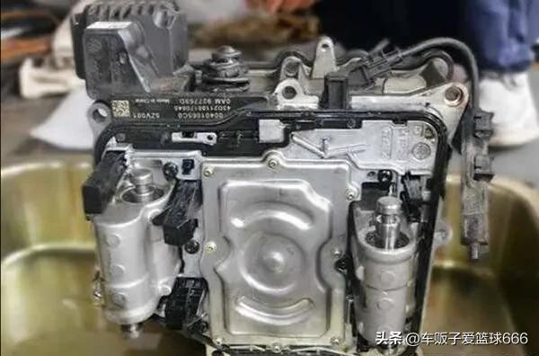 喜欢他就接受他的缺点,大众朗逸6at缺点和优点