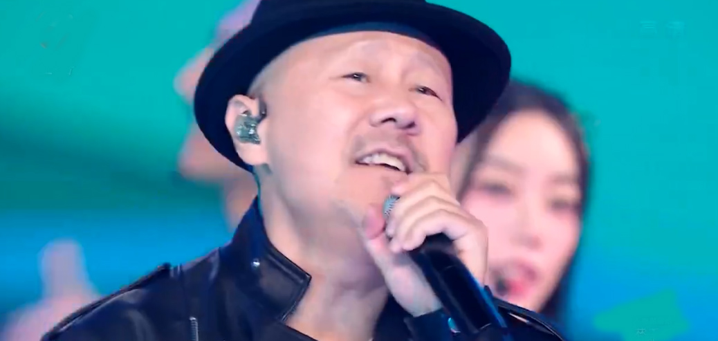 杨坤跨年演唱会最新视频,杨坤2023跨年晚会有唱歌吗