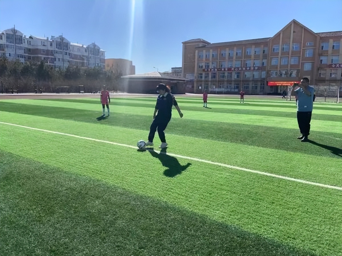 旗长杯足球比赛小学组鄂尔多斯,鄂温克旗第十八届中小学生运动会