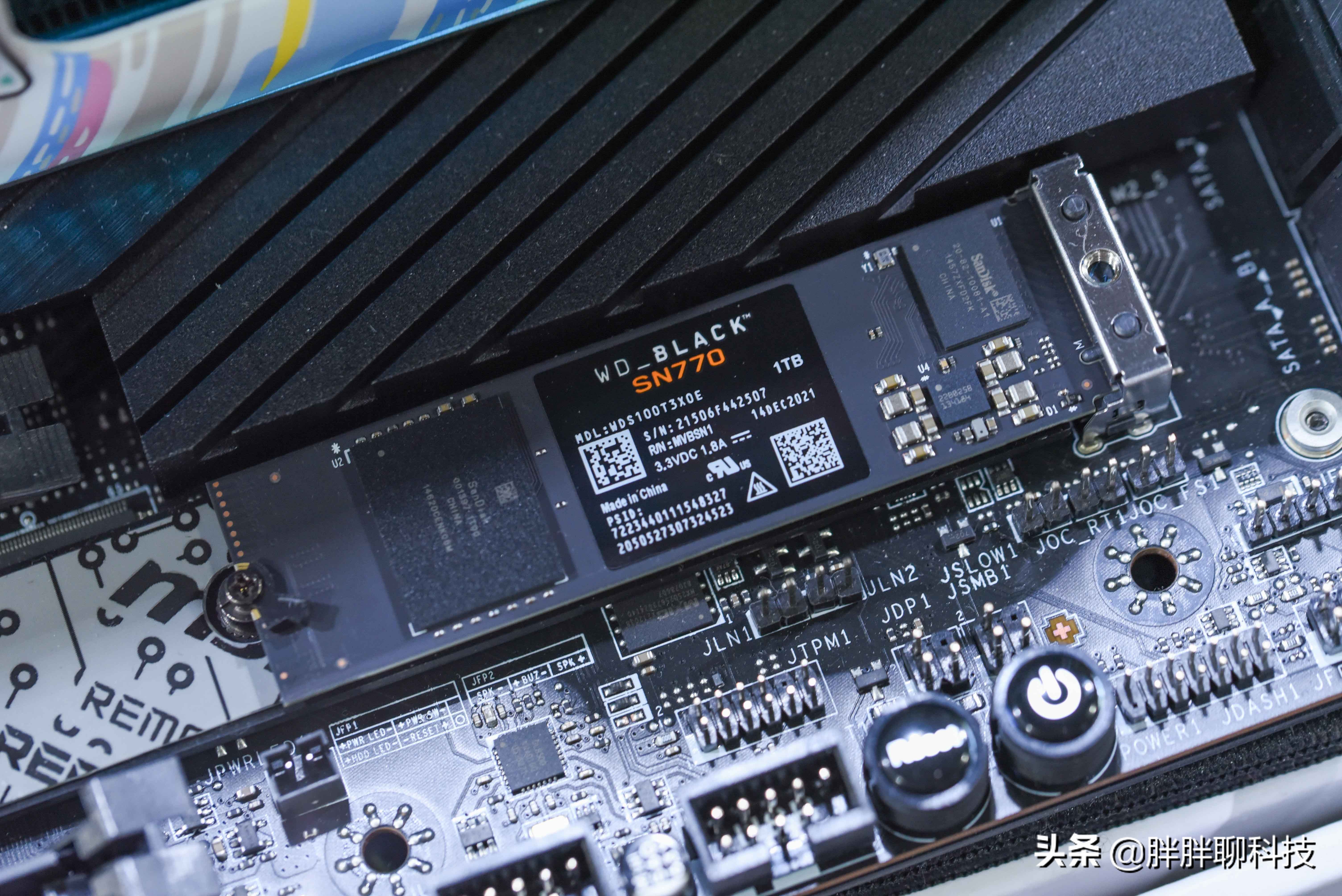 wdblacksn7701tb固态硬盘,西数wdblacksn770和三星