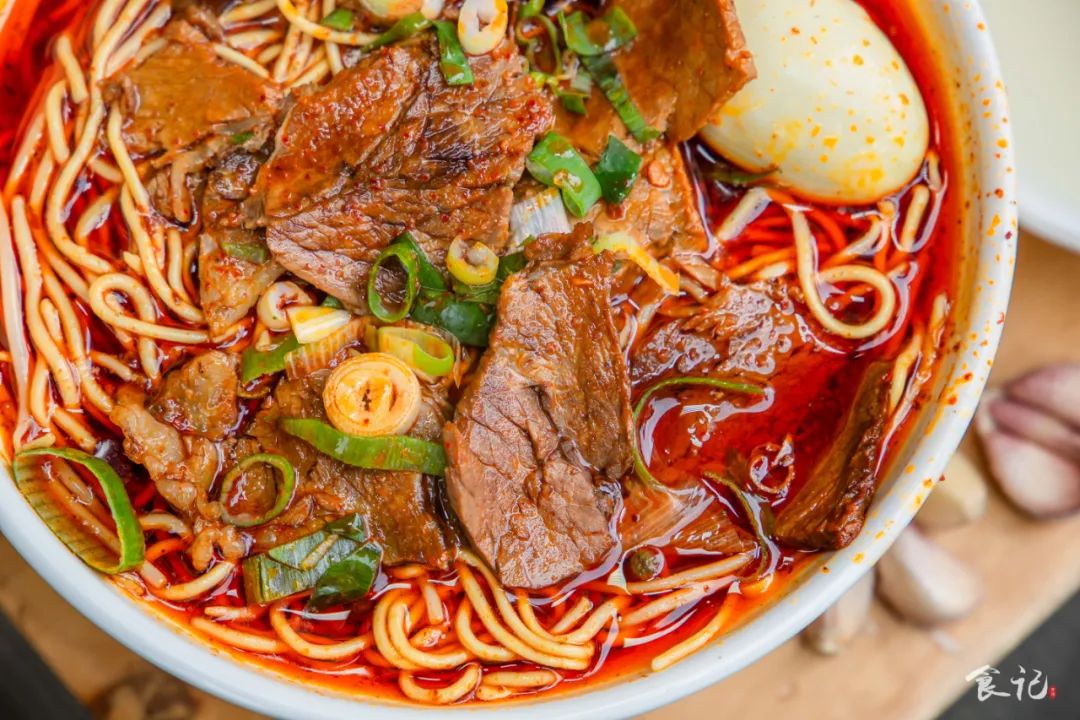 这座桥有超过400年的历史,襄阳的第一座桥