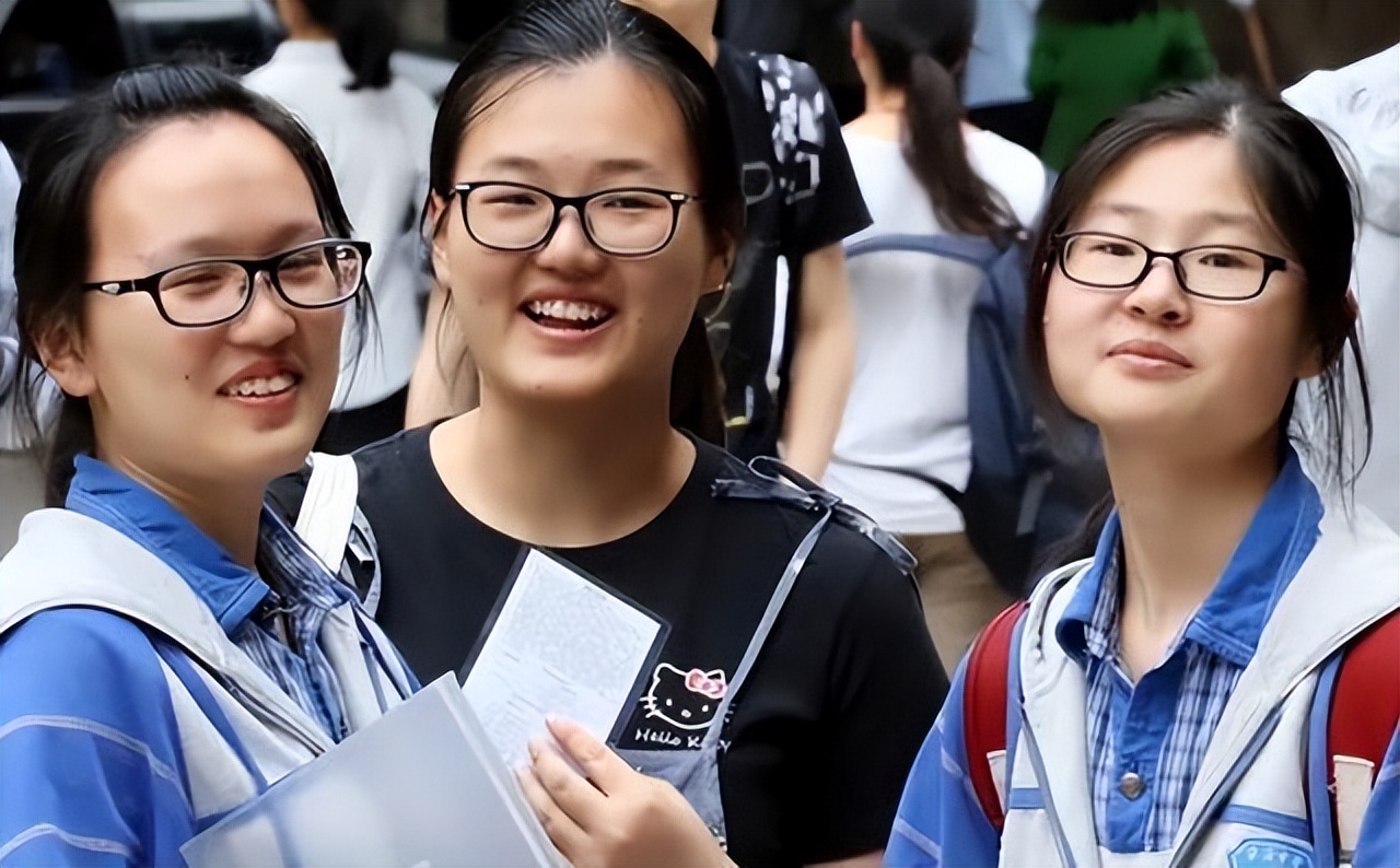 走单招还是考大专好,走单招和考进去有什么区别