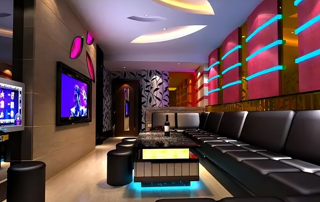 超威电池充电器原装是什么样的,超威电池充电器排行榜