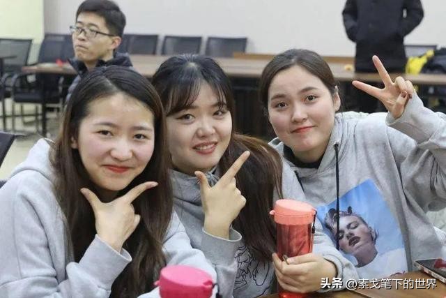 女子裸辞啃老,一姑娘裸辞回家有网友质疑啃老