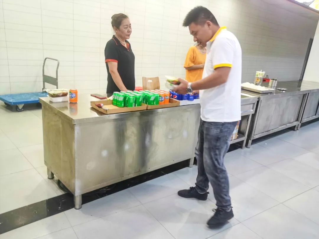 关爱员工送清凉活动方案,情系员工送温暖活动