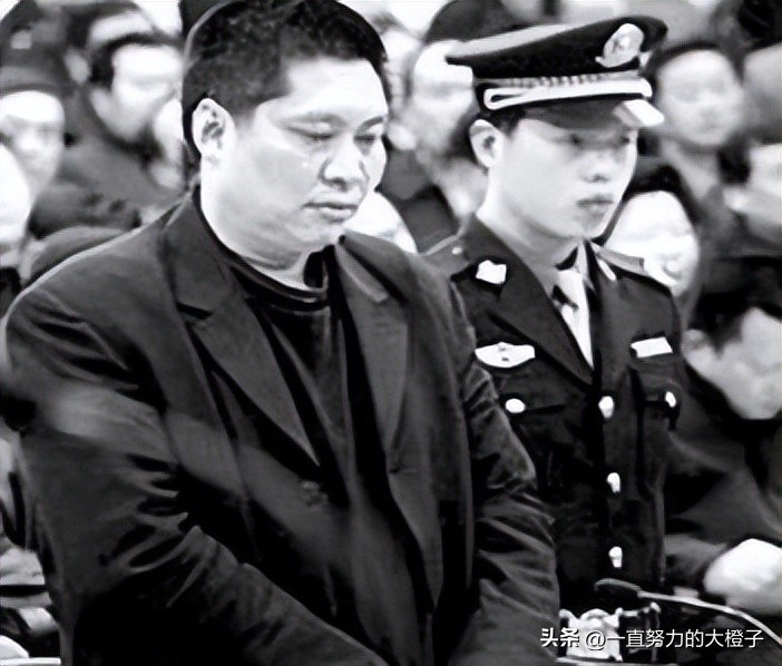 石家庄原配抓小三事件视频,石家庄街头抓小三原配