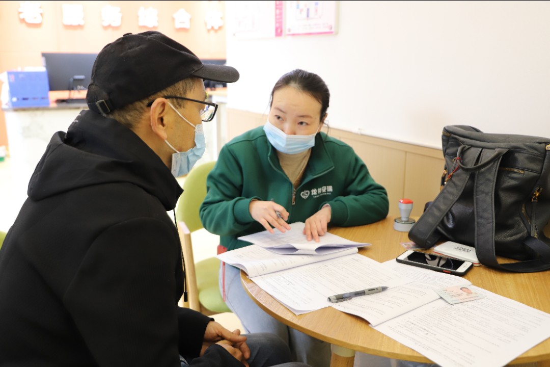 在老年人活动中心工作怎么样,老年人在社区服务中心能干什么