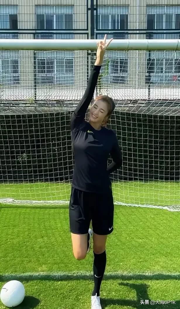 足球女神赵丽娜的身高,赵丽娜女足足球门将