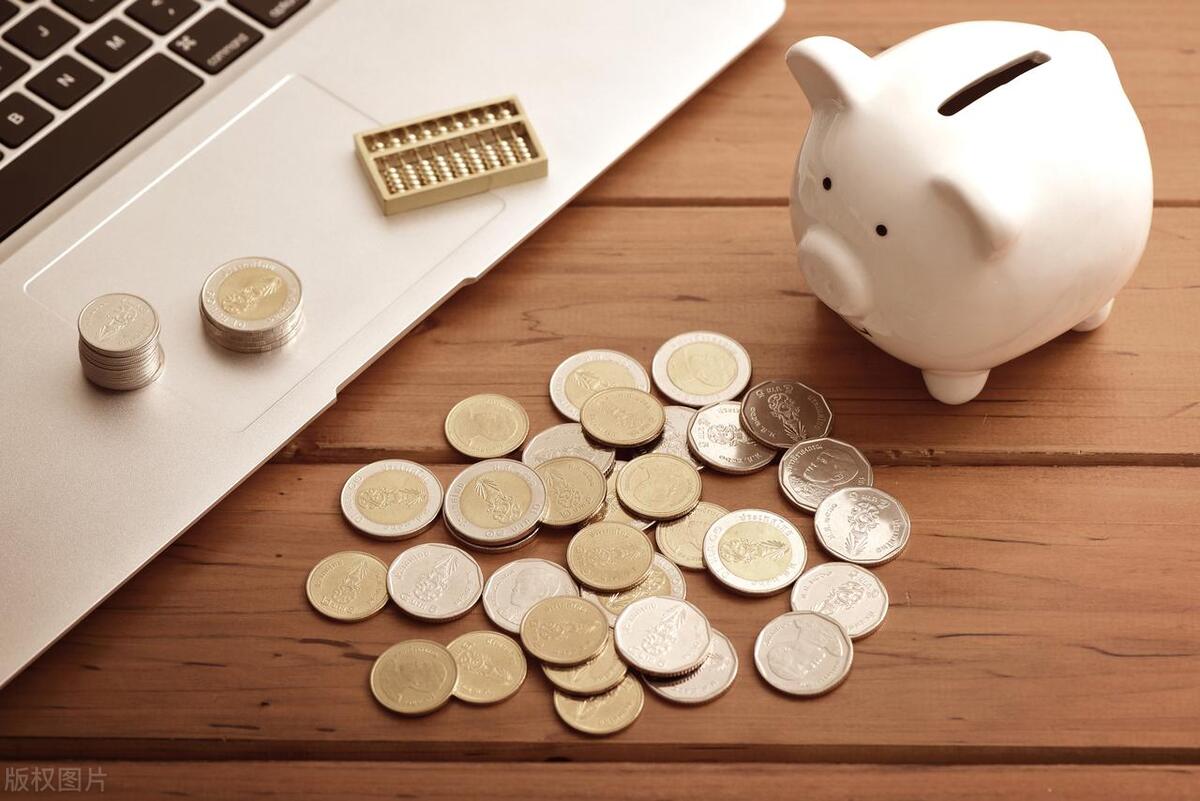 追女生，应该怎么给女生花钱？