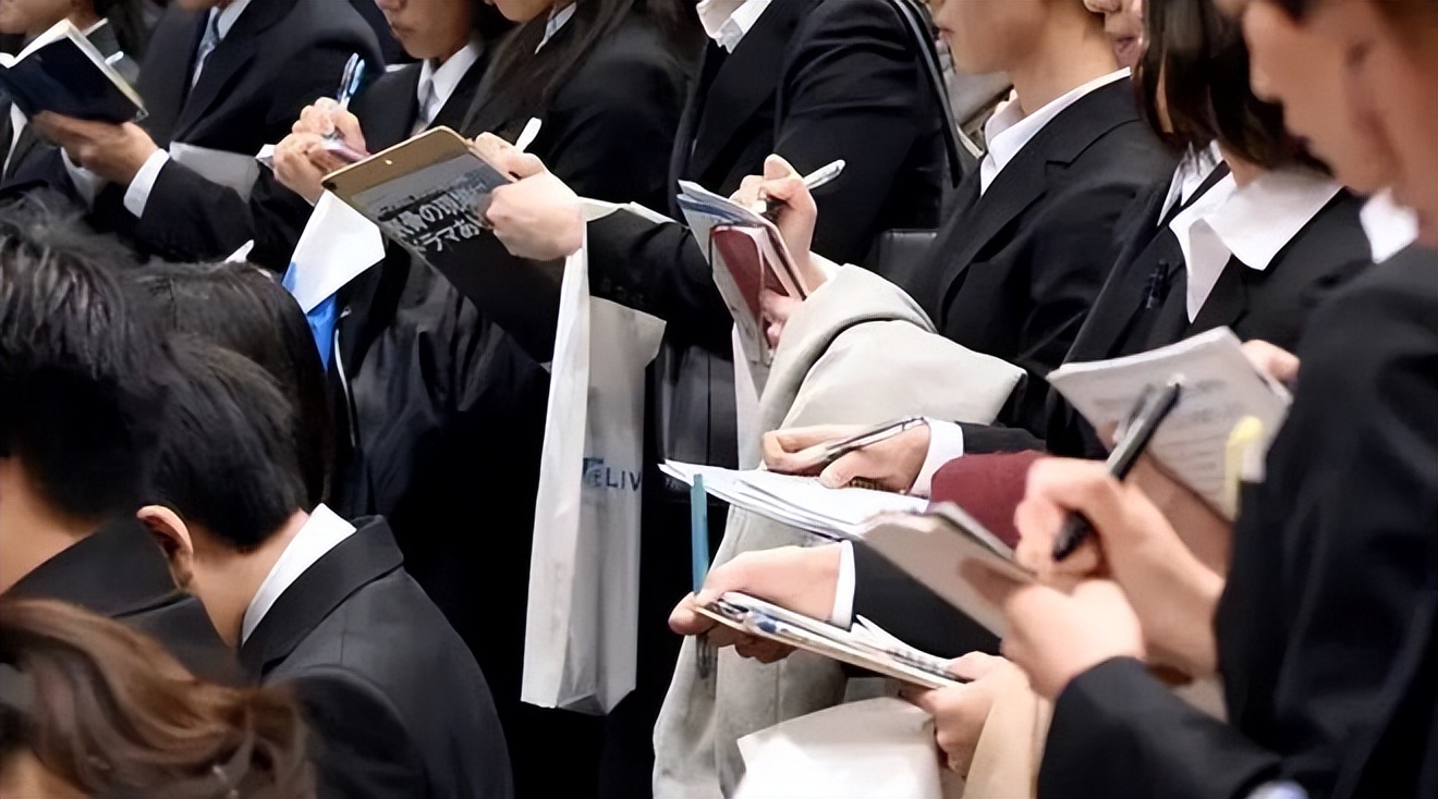 中日抢人,日本人抢中国人