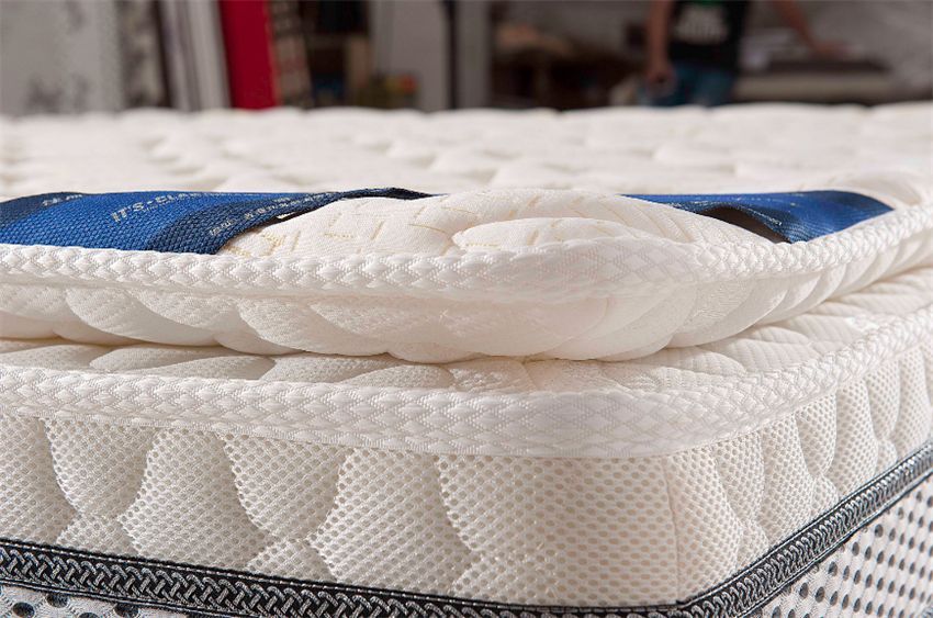 弹簧床垫棕榈床垫乳胶床垫哪款好,弹簧席梦思和棕榈床垫有什么区别