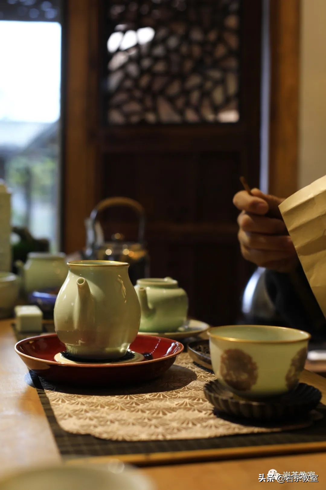 赏瓷观窑公道杯器型 (赏瓷观窑十二花神杯)