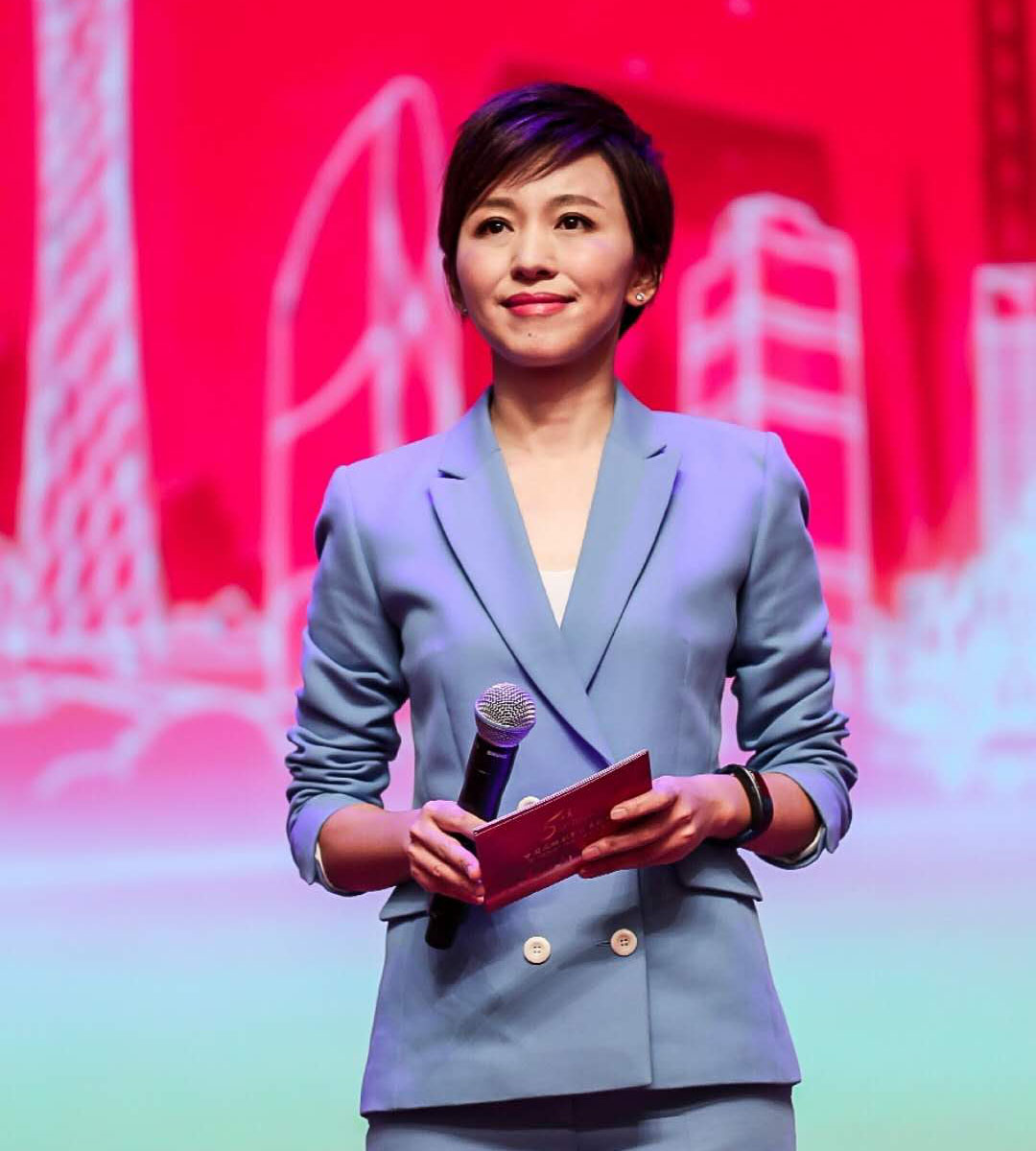 欧阳夏丹：从桂林走出的央视著名主持人，为何46岁仍未婚