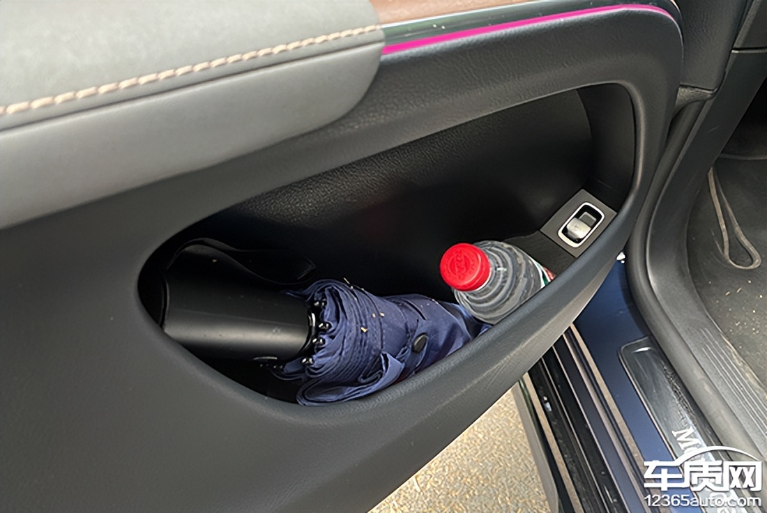 奔驰eqssuv深度评测,2022款奔驰eqs日常实用性测试报告