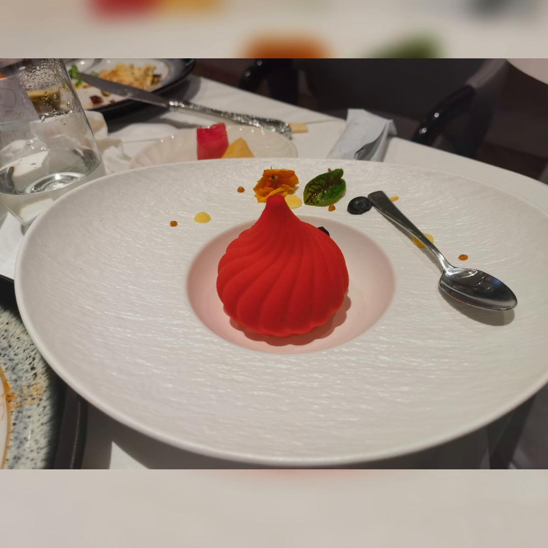 两小只友爱的五一假期😘