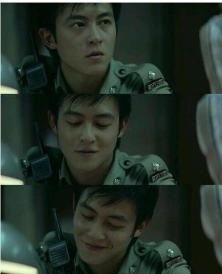 年轻时帅炸天的8位男星，中年后，有人胖快200斤，有人秃成地中海