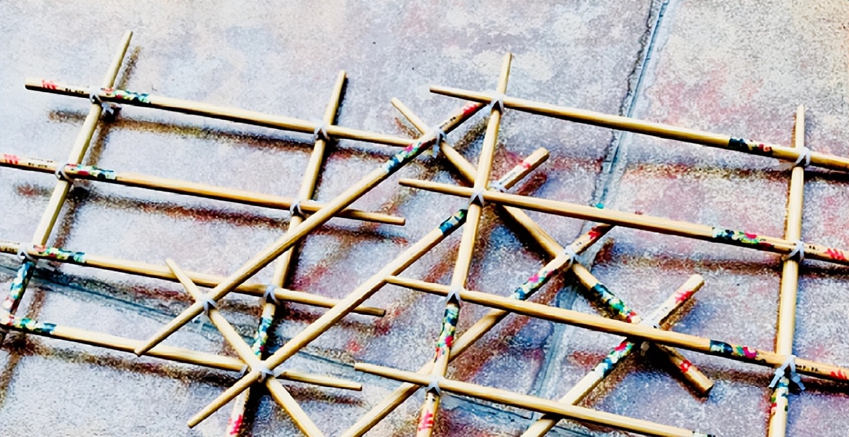 旧筷子可别当垃圾扔了,养花小技巧旧筷子再利用