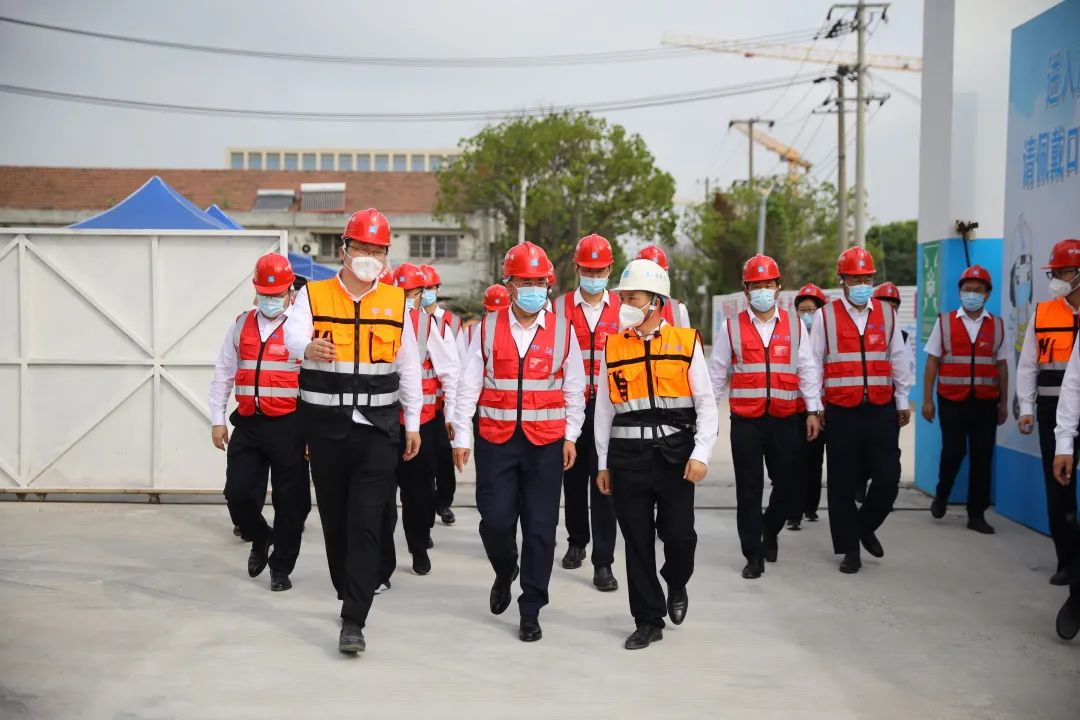 中建八局召开国庆及二十大期间工作部署会、九月安全总监例会暨三季度生产例会