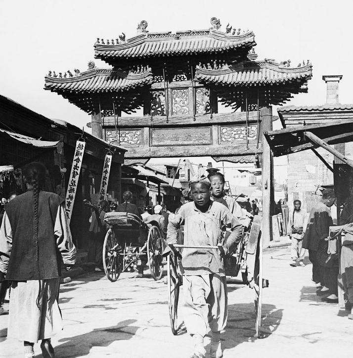 旧社会车夫悲惨命运,民国拉车人的悲惨生活