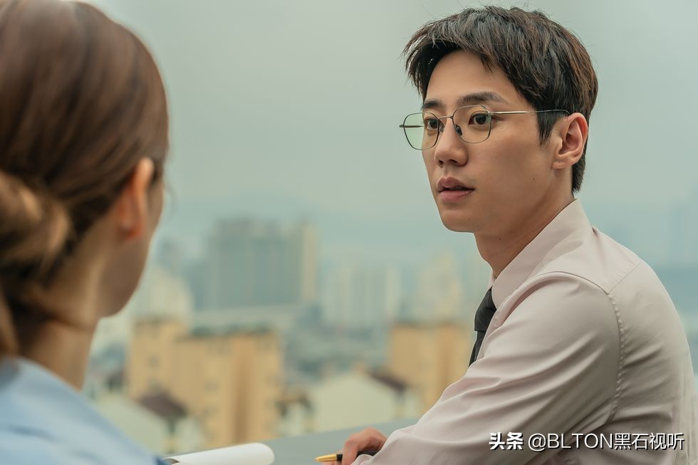 电影《解禁男女》评价超高!徐珠贤、李濬荣带你了解BDSM模式