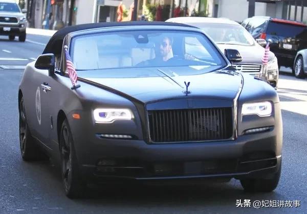 德国土豪极奢淫欲,有3个老婆、9位*妇情**,人称“现代韦小宝”