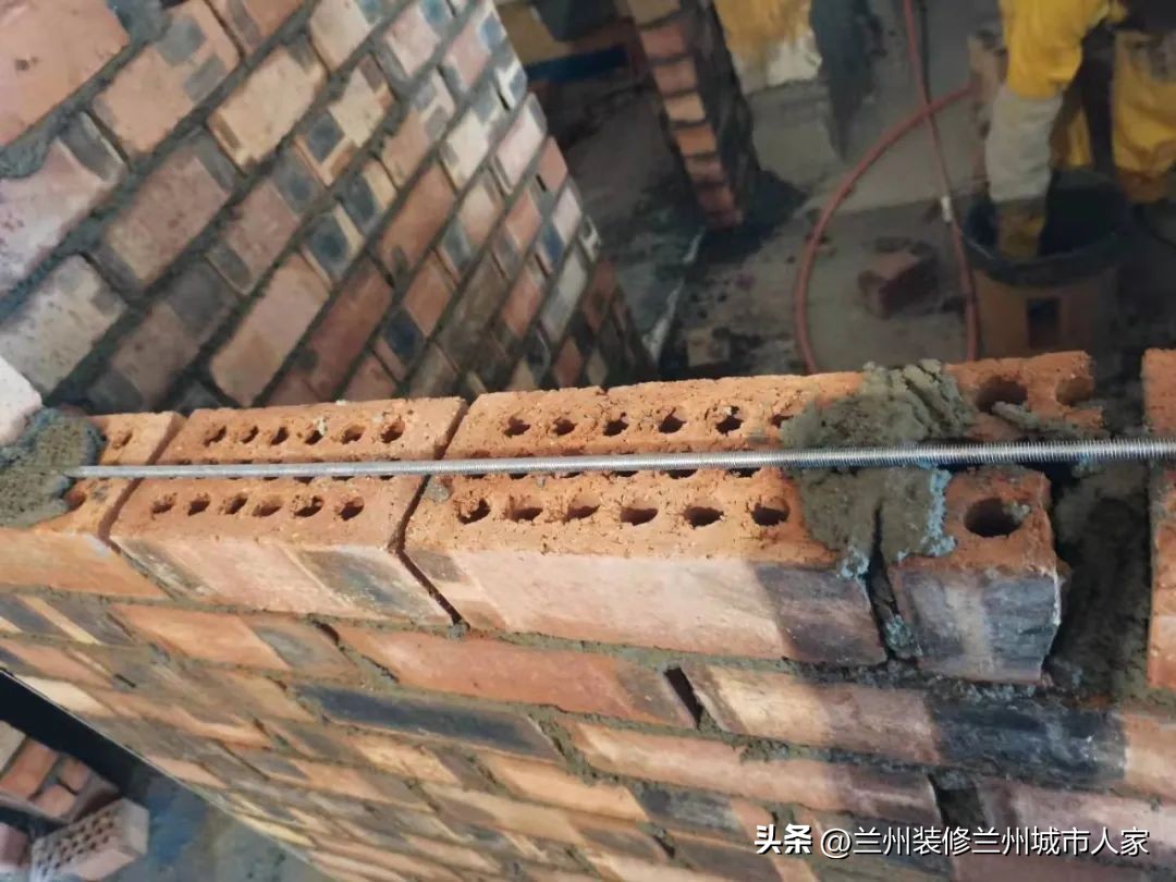 轻质隔墙和砖墙区别,轻质隔墙的缺点是什么