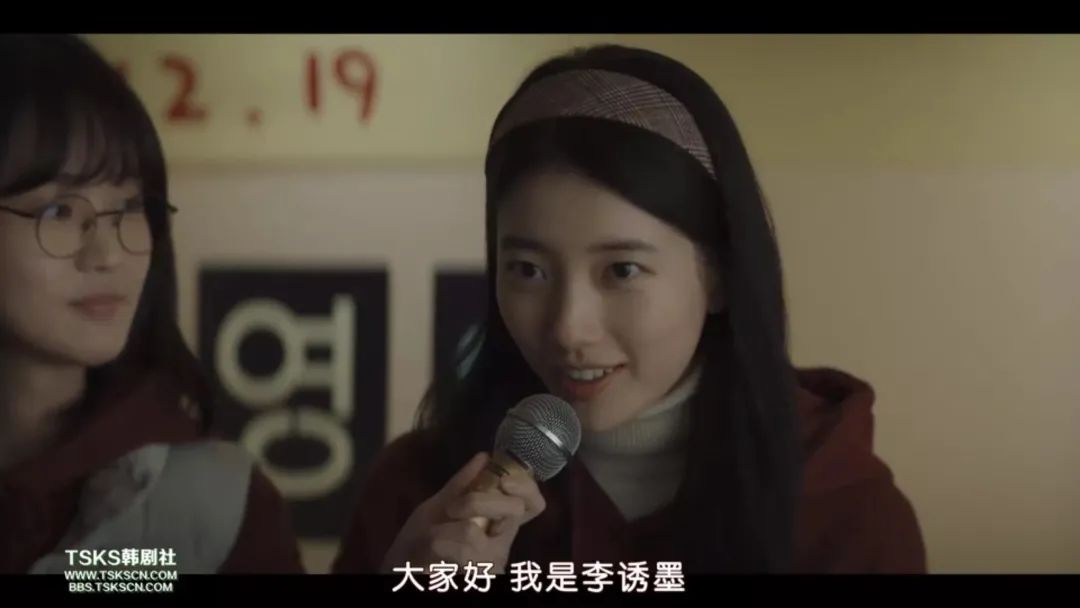 笑话，内娱什么时候敢捧她？