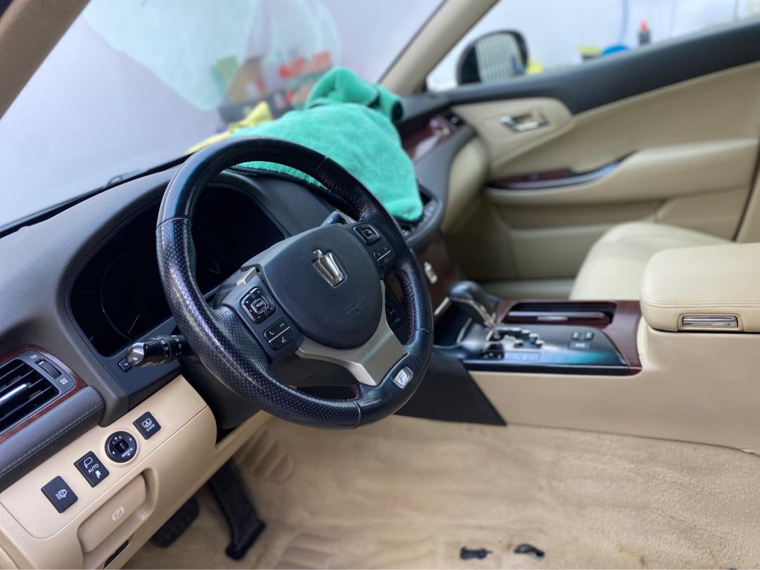 皇冠3.0经典老车翻新复活视频,13代皇冠全车翻新泉州地区