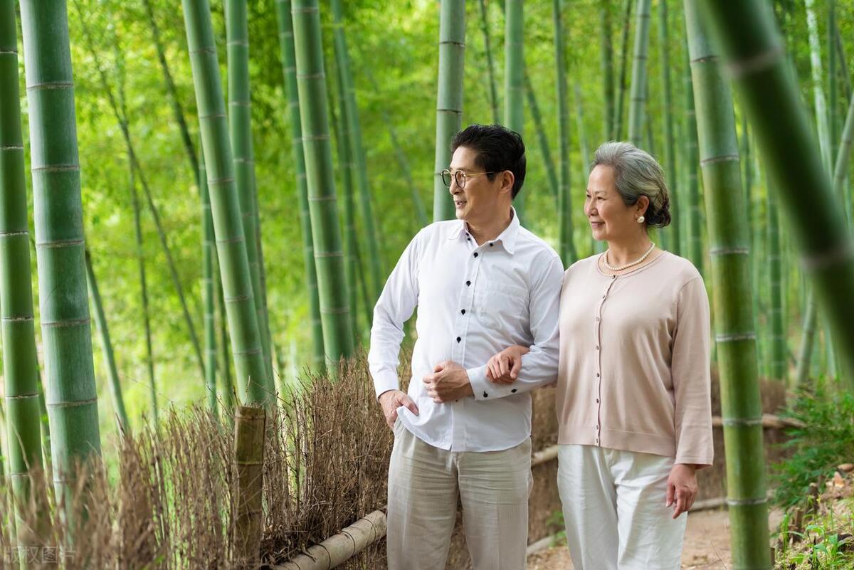 40岁才有30万存款怎么办,40岁要多少存款才安心