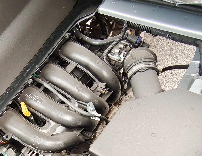 五菱荣光新卡双后轮上什么牌,荣光新卡双后轮