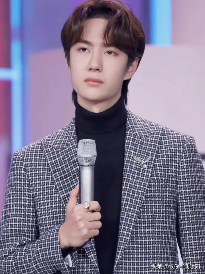 王一博和白敬亭穿搭,休闲西服穿搭白敬亭