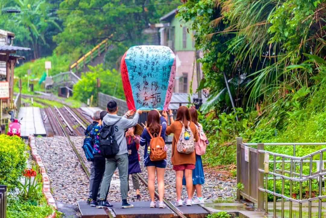 去台湾要怎么走最省钱呢,去台湾必须知道的100件事