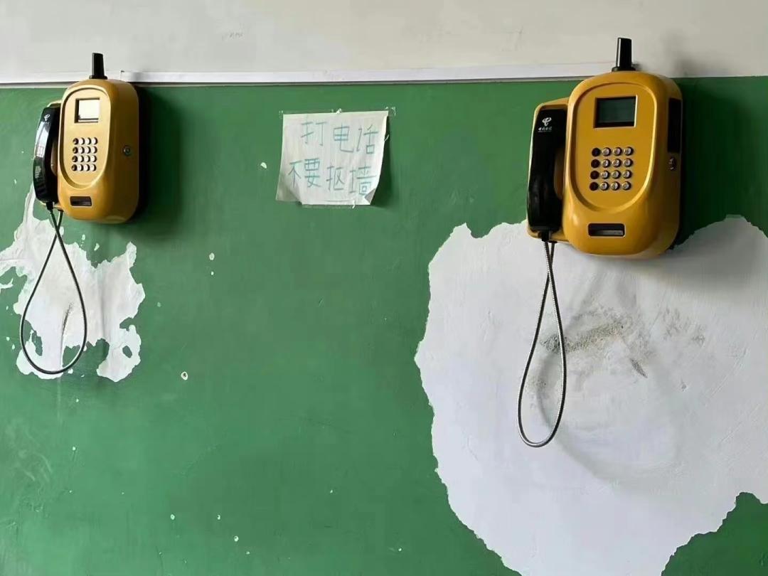 自从买了这个手机壳，我就经常找不到手机了