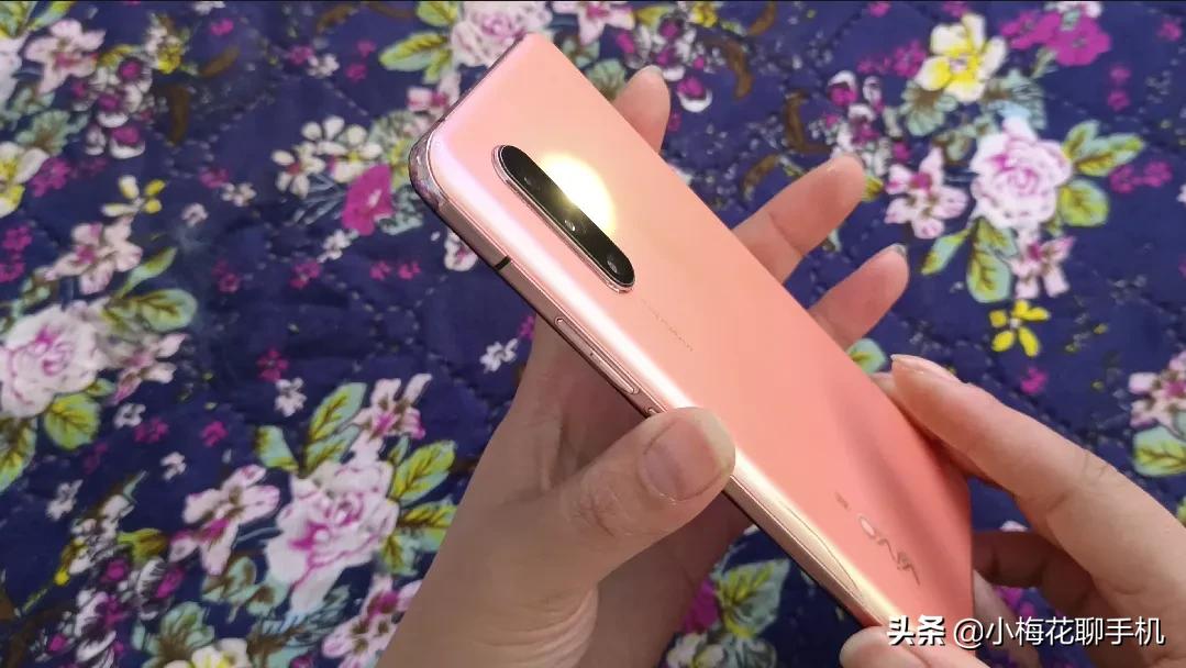 vivo手机开机键和音量下键,vivo手机开机键是哪一个