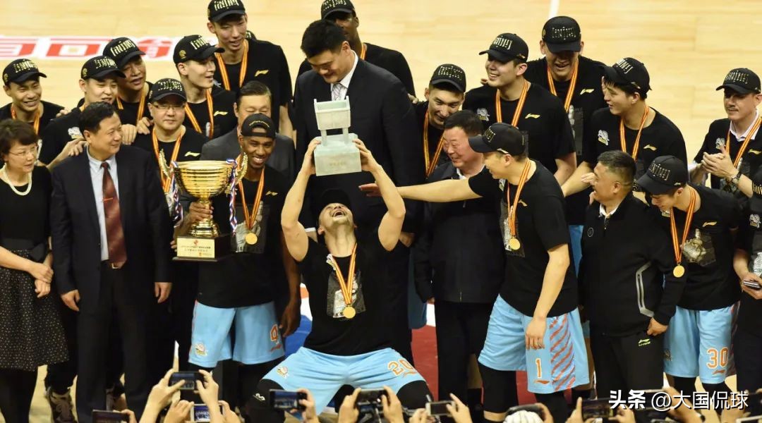 ​姚明一锤定音！*疆新**男篮退出第三天，CBA候补球队和方案曝光
