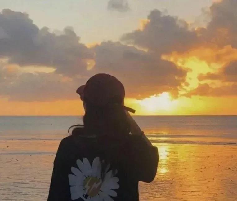 成年后才明白三观很重要,如何树立正确的女性三观