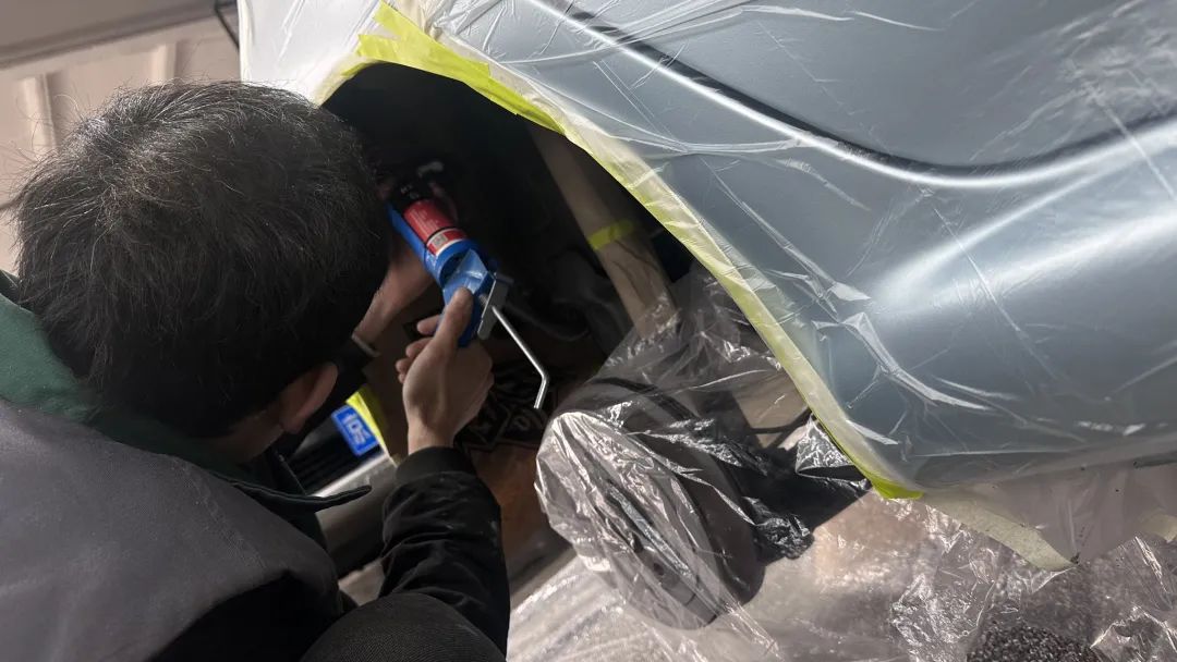 2010款比亚迪f0翻新案例,比亚迪f0全车翻新喷漆多少钱